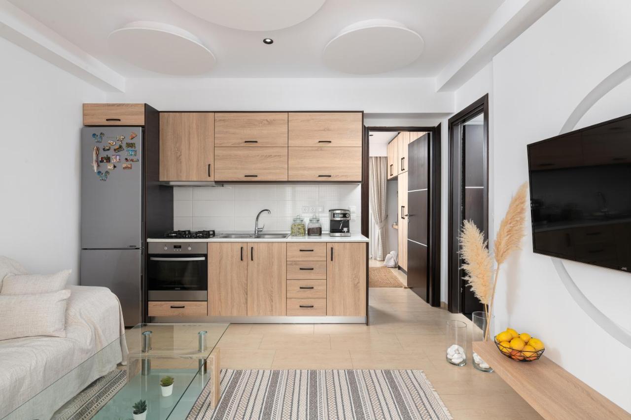 White House Kokas Luxury Apartments Kremastí 外观 照片